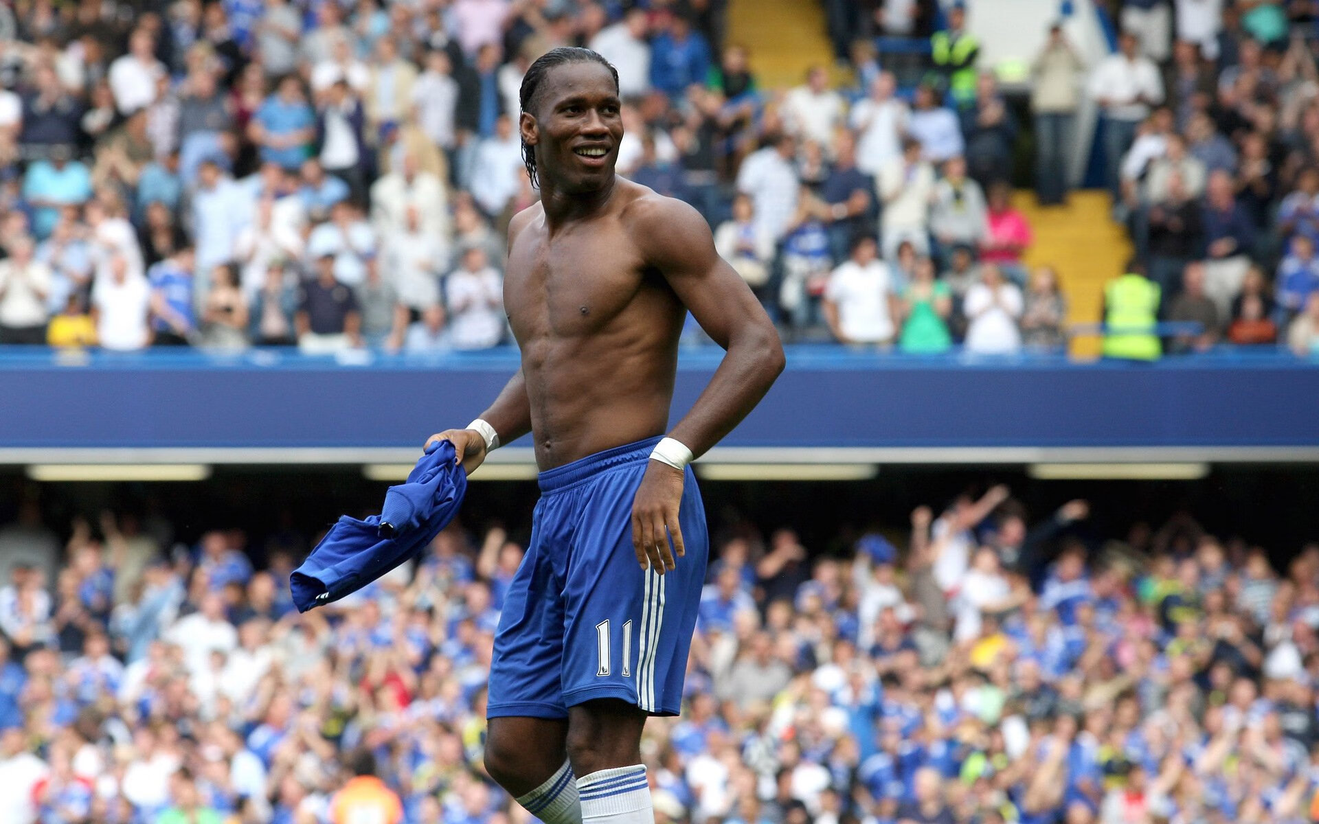 曼联逆境中取胜，重燃争冠希望