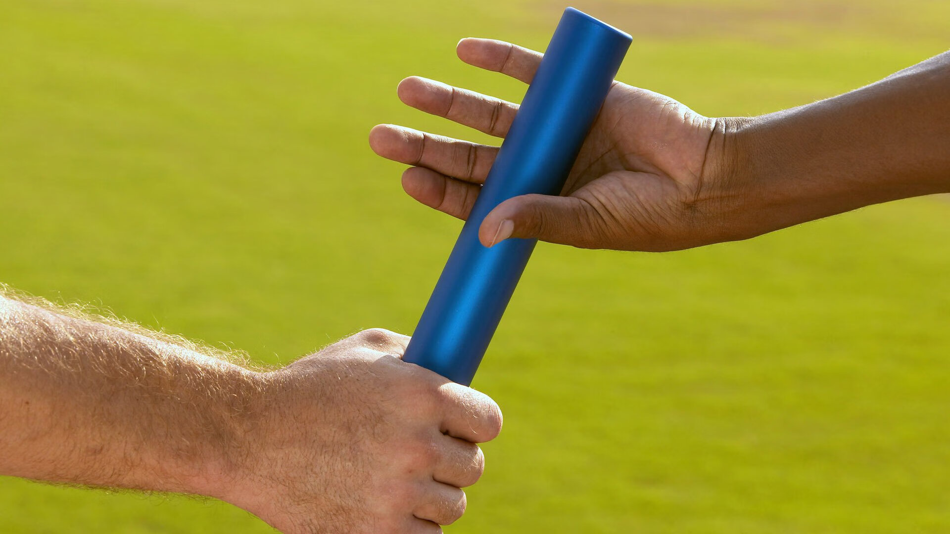 青少年球员跨区域选拔机制建立保障公平竞争环境，青少年球员转会规定