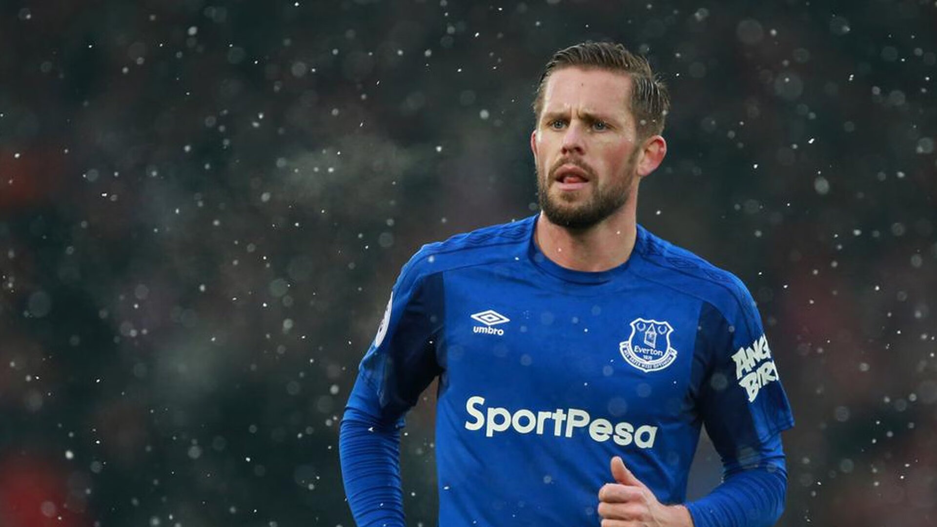 Tanaka 被赞为“进攻火力点”